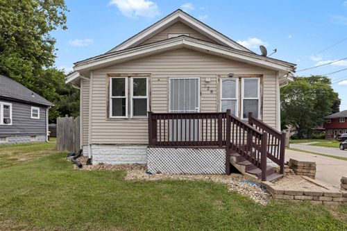 328 Walo Street, Rockford, IL, 61101 | Card Image