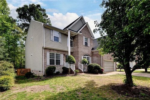 4032 Thorngate Dr, Williamsburg, VA, 23188-1426 | Card Image