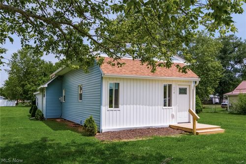 174 South, Frazeysburg, OH, 43822 | Card Image