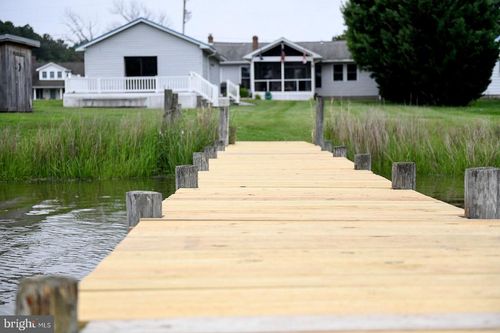 37420 River Springs Rd, Avenue, MD, 20609-2501 | Card Image