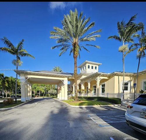 unit-102-2610 Ne 3rd Dr, Homestead, FL, 33033-7033 | Card Image