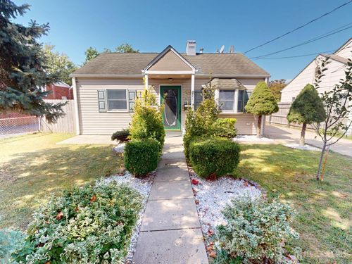 147 Miller Ave, Sayreville, NJ, 08872-1357 | Card Image