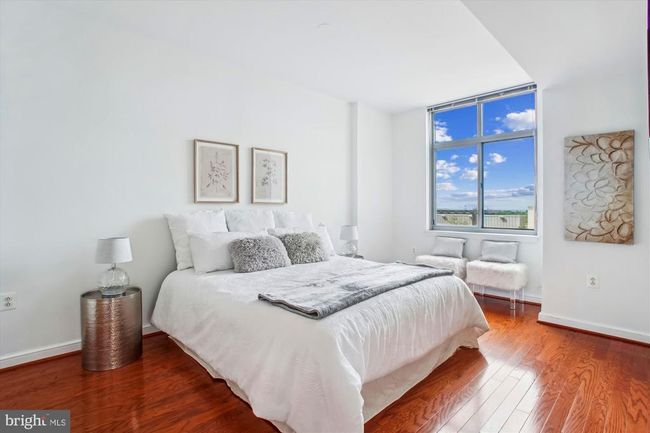 UNIT-805 - 11990 Market St, Condo with 3 bedrooms, 2 bathrooms and null parking in RESTON VA | Image 20