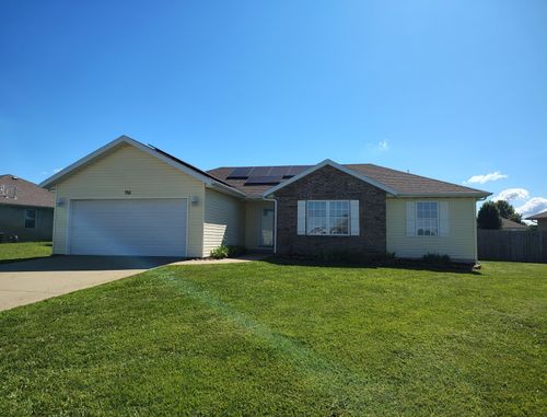 755 Woodlawn St, Marshfield, MO, 65706-2220 | Card Image