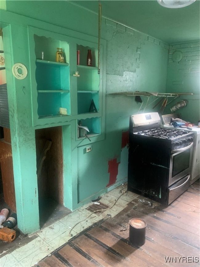 407 E Miller St, House other with 2 bedrooms, 2 bathrooms and null parking in Newark NY | Image 7
