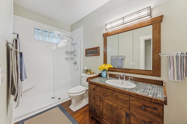 Primary Bathroom (13.5 x 5.5 SQ FT) | Image 13