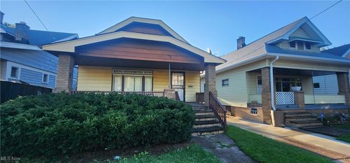 3573 W 126th St, Cleveland, OH, 44111-4601 | Card Image