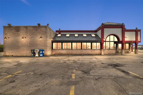 37116 S Groesbeck Highway, Clinton Charter Township, MI, 48036 | Card Image