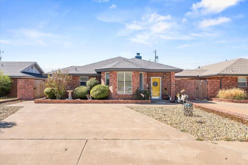 710 Poplar Street, Levelland, TX, 79336 | Card Image