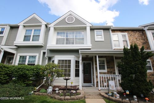 37 Horseshoe Ct, Tinton Falls, NJ, 07753-7666 | Card Image