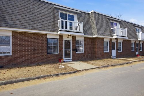 3-934 N Main St, Laconia, NH, 03246-2629 | Card Image