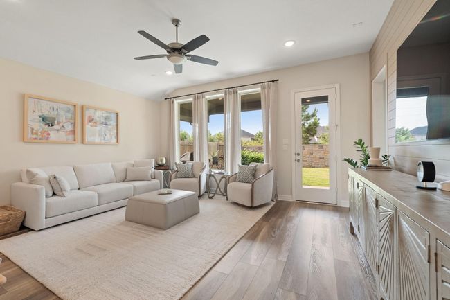 28911 Laurel Grove Ln, House other with 4 bedrooms, 3 bathrooms and 2 parking in Fulshear TX | Image 14