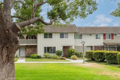 4792 Larwin Ave, Cypress, CA, 90630 | Card Image