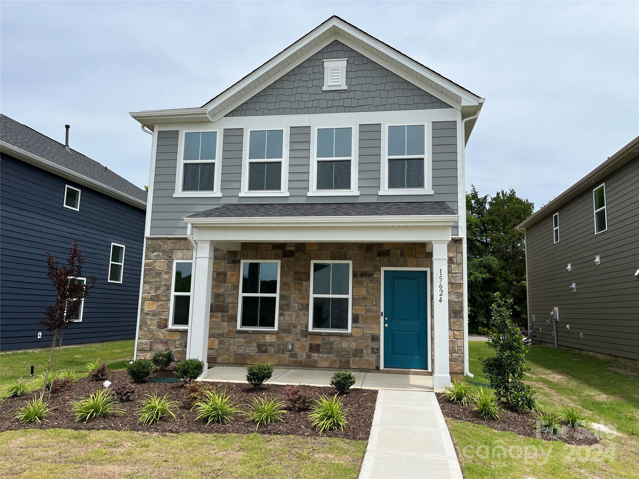 Parkside Crossing Dr, Charlotte, NC 28278