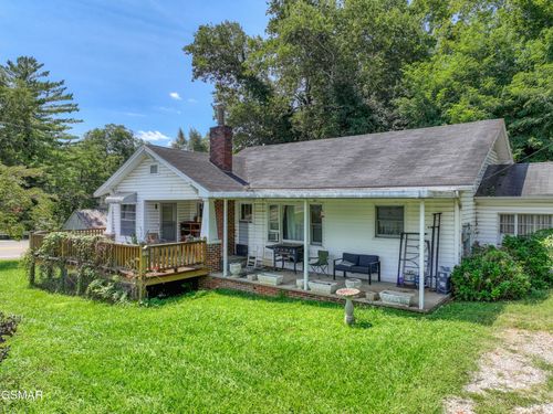 1103 Academy Cir, Dandridge, TN, 37725-9759 | Card Image