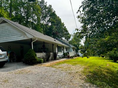 6191 Highway 192, House other with 4 bedrooms, 2 bathrooms and null parking in Somerset KY | Image 3