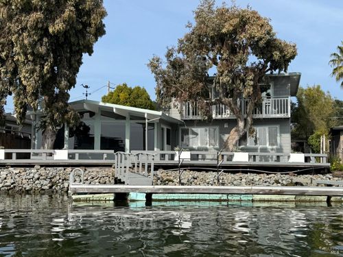 16 Harbor View Court, San Rafael, CA, 94901 | Card Image