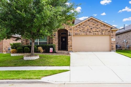2452 Clay Creek Ln, Fort Worth, TX, 76177-1703 | Card Image