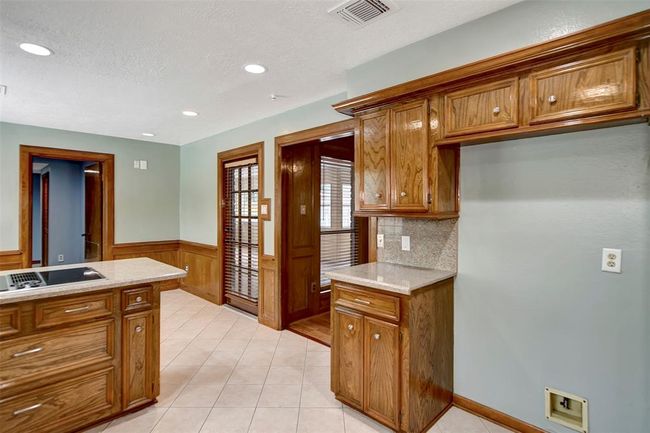17010 Windrow Dr, House other with 4 bedrooms, 4 bathrooms and 2 parking in Spring TX | Image 10