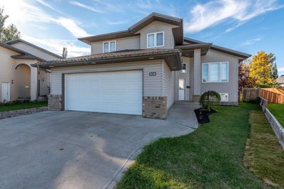 3110 66 Avenue Crt, House detached with 4 bedrooms, 3 bathrooms and 6 parking in Lloydminster AB | Image 1