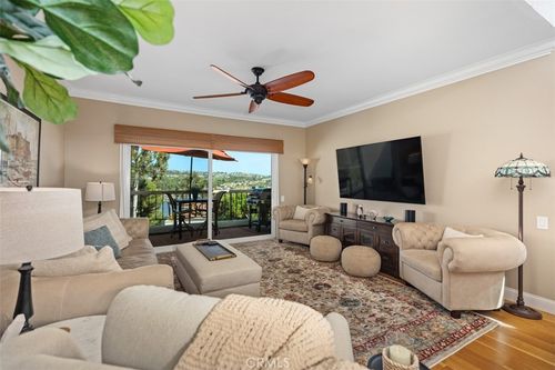 22402 Valdemosa, Mission Viejo, CA, 92692-1156 | Card Image
