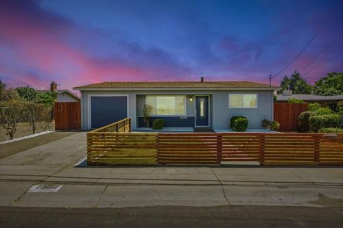 22052 Thelma St, Hayward, CA, 94541-5922 | Card Image