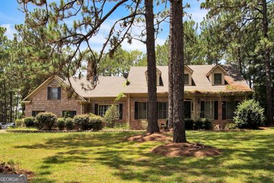 300 Pinewood Drive, House other with 4 bedrooms, 3 bathrooms and null parking in Statesboro GA | Image 1