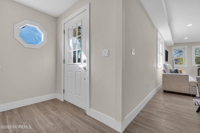 44 E Long Branch Ave, House other with 3 bedrooms, 2 bathrooms and null parking in Ocean Gate NJ | Image 4