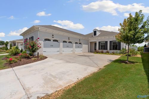 249 Farmhouse Dr, Madison, AL, 35757-5513 | Card Image