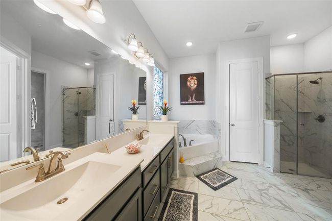 9207 Secretariat Ln, House other with 4 bedrooms, 4 bathrooms and 3 parking in Mont Belvieu TX | Image 17