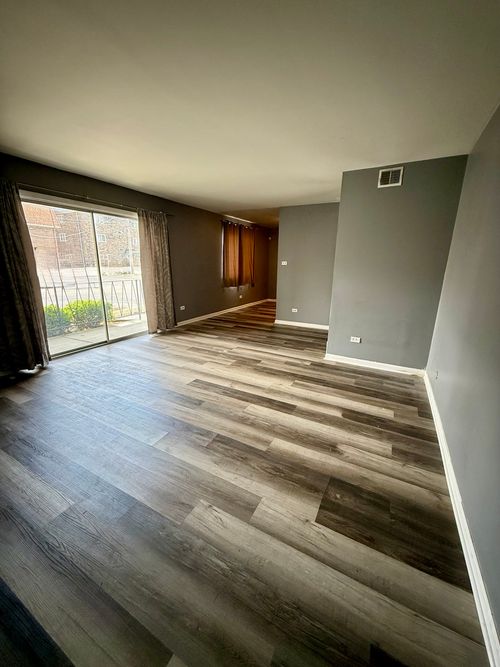 1c-10715 S Keating Ave, Oak Lawn, IL, 60453-5426 | Card Image