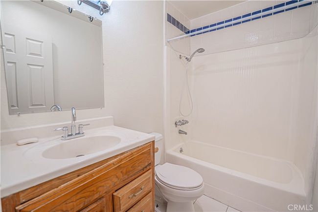 UNIT-237 - 10331 Lindley Ave, Condo with 2 bedrooms, 2 bathrooms and 2 parking in Porter Ranch CA | Image 12