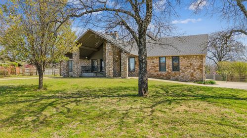19805 Lake Dr, Claremore, OK, 74017-5395 | Card Image