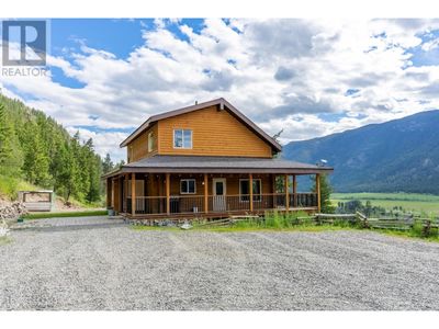 292 Orchard Lake Rd, House other with 3 bedrooms, 3 bathrooms and null parking in Heffley Creek BC | Image 1