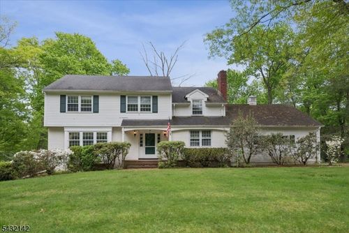 48 Walnut Cir, Basking Ridge, NJ, 07920-1010 | Card Image