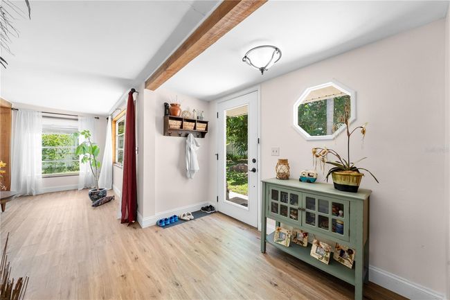 Main Home - Foyer | Image 15