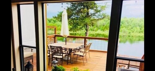 129 Greenway Bnd, Pottsboro, TX, 75076-4585 | Card Image