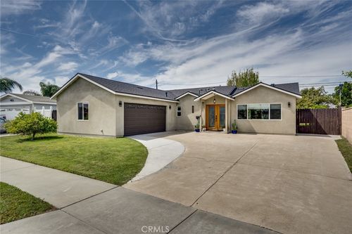 5441 Stardust, Huntington Beach, CA, 92647 | Card Image