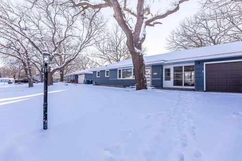 6271 Comet Lane Ne, Fridley, MN, 55432 | Card Image