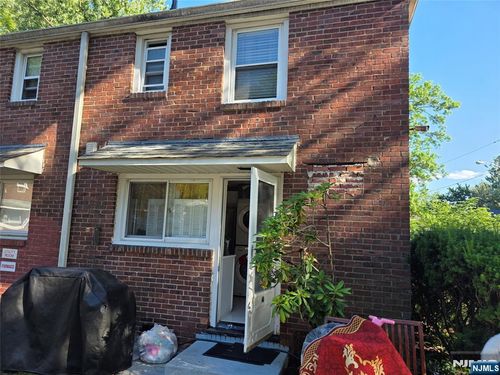 130 Greenbrook, Englewood, NJ, 07631 | Card Image
