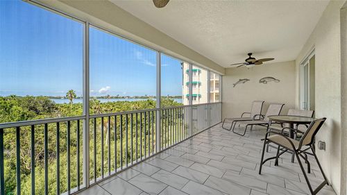unit-302-250 Hidden Bay Dr, OSPREY, FL, 34229-2904 | Card Image