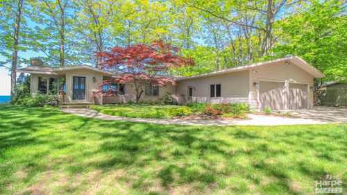 2553 Seneca Dr, Muskegon, MI, 49441 | Card Image