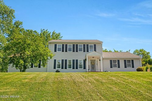 19 Scenic View Ln, Williamsport, PA, 17701-9689 | Card Image