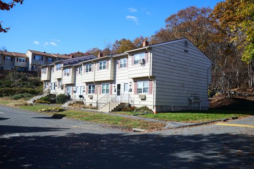 unit-5-146 Coach Cir, Naugatuck, CT, 06770-1847 | Card Image