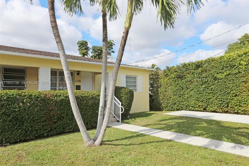 2746-2746 Sw 32nd Ct, Miami, FL, 33133 | Card Image