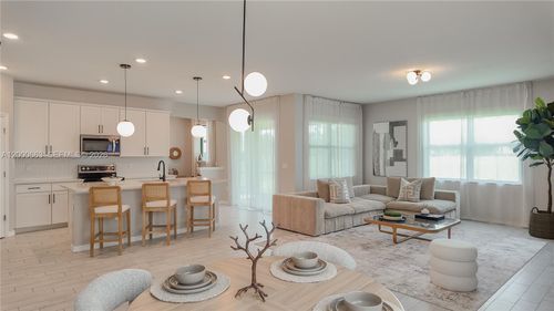 8108 Nw 78th St, Tamarac, FL, 33321-2071 | Card Image