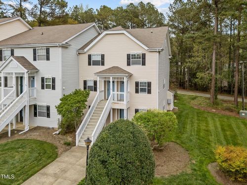 120 Schultz St, Chapel Hill, NC, 27514-1503 | Card Image