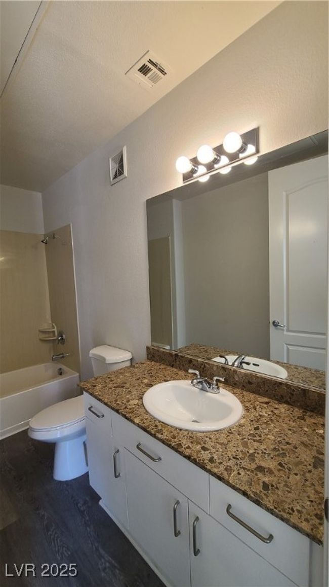 117 - 38 E Serene Ave, Condo with 2 bedrooms, 2 bathrooms and null parking in Las Vegas NV | Image 15