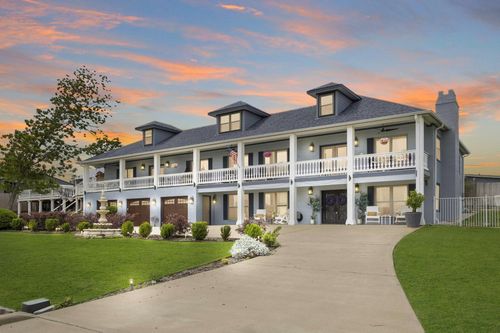 445 Laurel Cv W, Onalaska, TX, 77360-5153 | Card Image