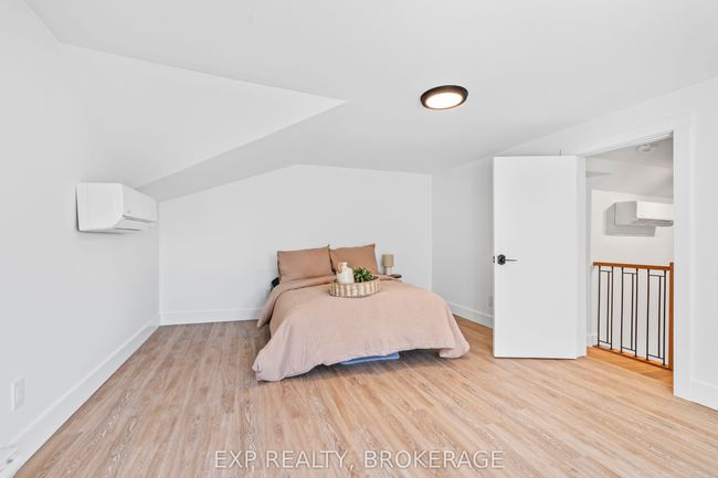 412 Bloomfield Main St, House other with 4 bedrooms, 1 bathrooms and 4 parking in Bloomfield ON | Image 19